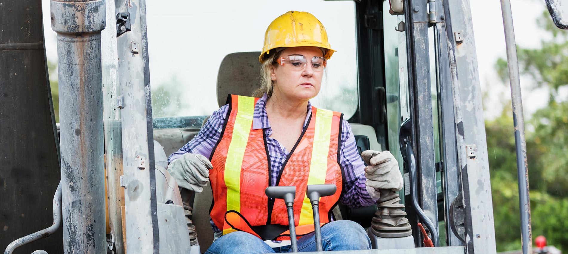 Industry Insights on Recruiting and Retaining Tradeswomen