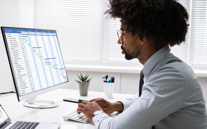 man-scheduling-on-computer